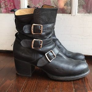 Frye motorcycle heeled-booties